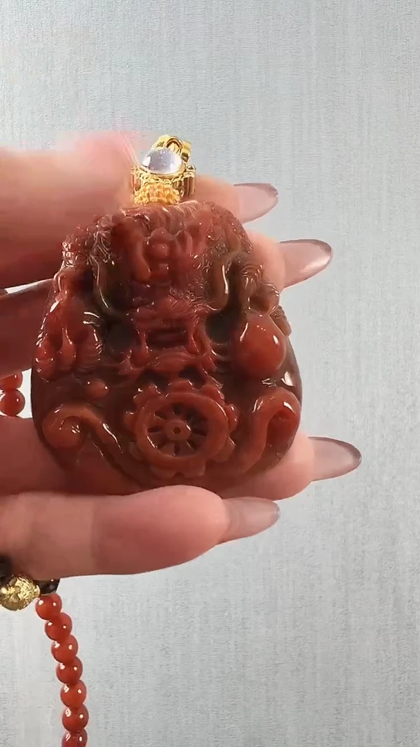 颈饰未镶嵌翡翠龙