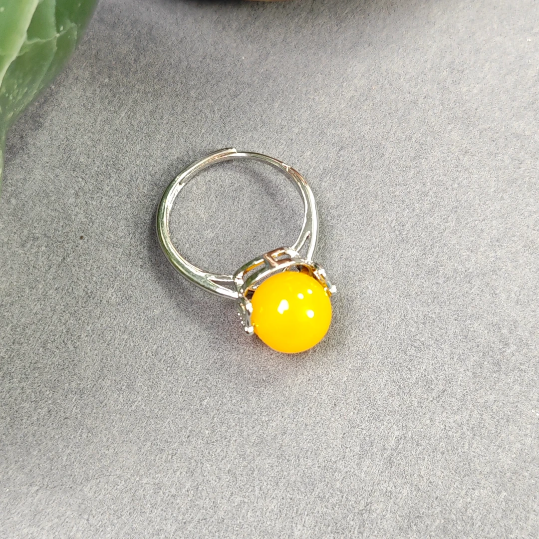 黄玛瑙时来运转戒指/HG-MNJZ-2（多样性发货）