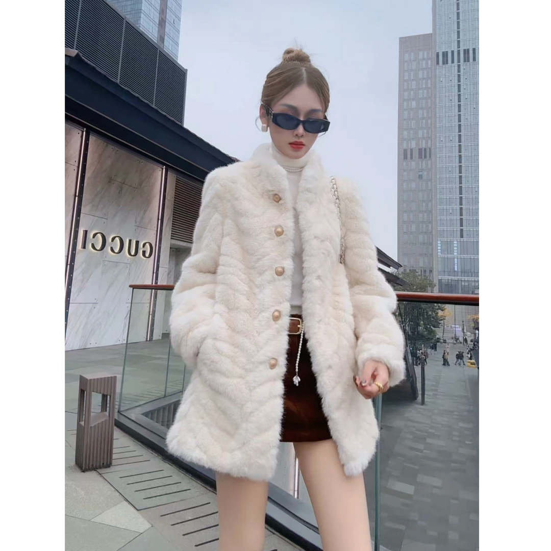 2025年冬季中长款设计款旗袍领气质显瘦百搭加厚女士貂绒外套