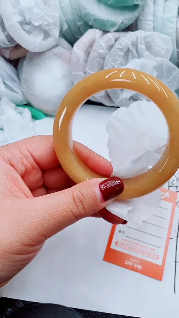 【闪购商品】石英质玉手镯未镶嵌P207-59-60