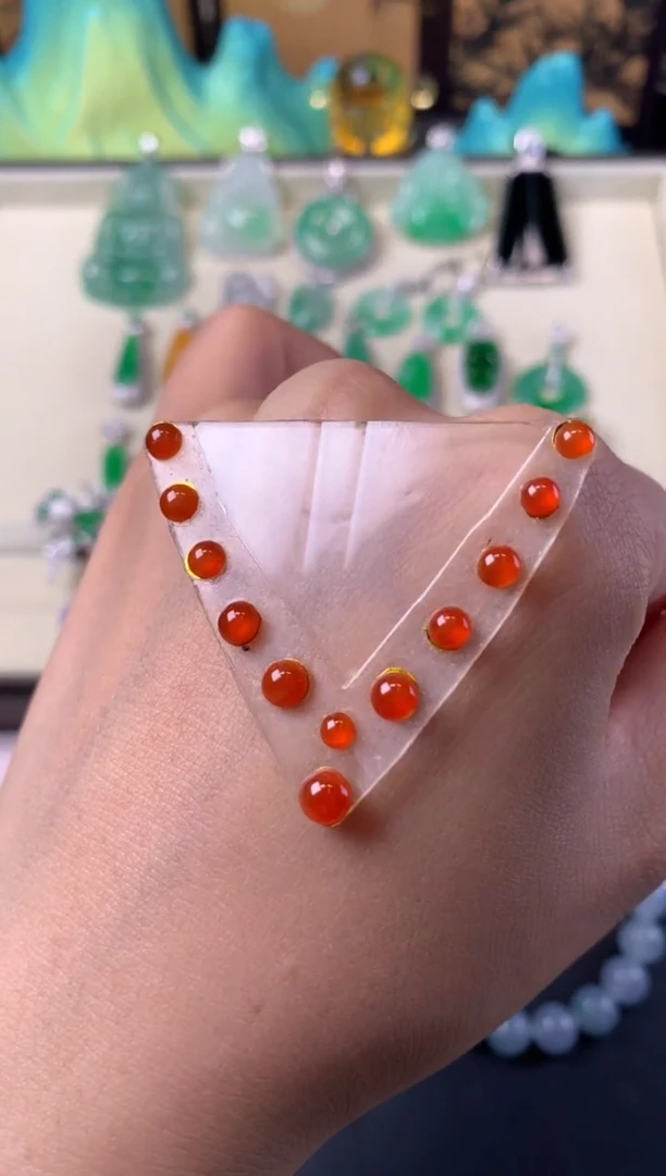 未镶嵌定制翡翠裸石（镶嵌定制）