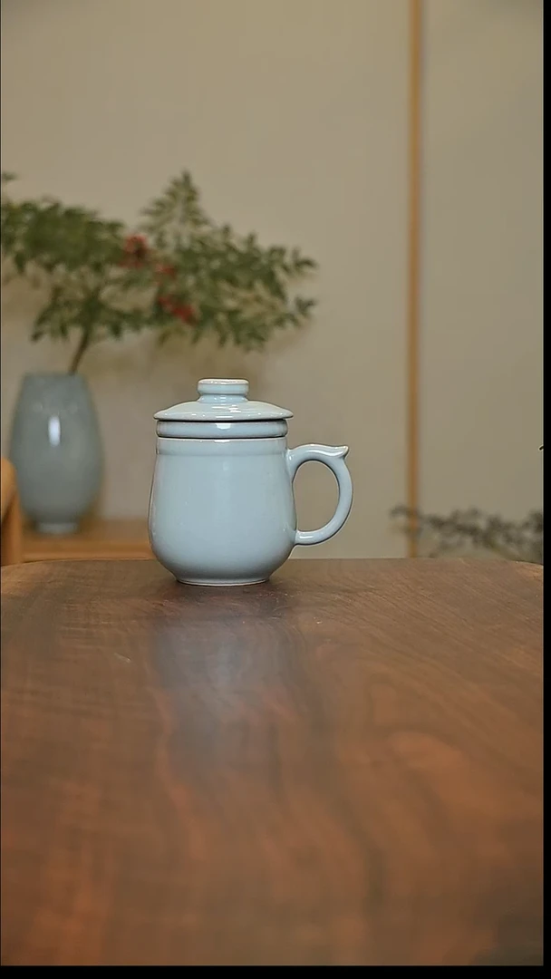 茶水分离杯 天青 微瑕 无款