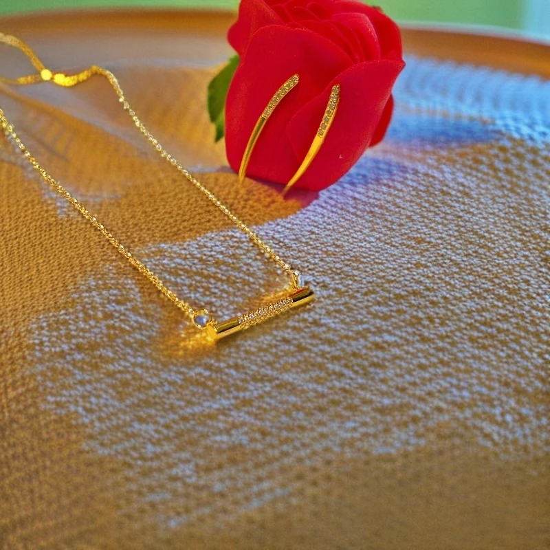 铜合金亚克力项链 饰品金色气质锁骨链铜合金项链铜合金耳饰