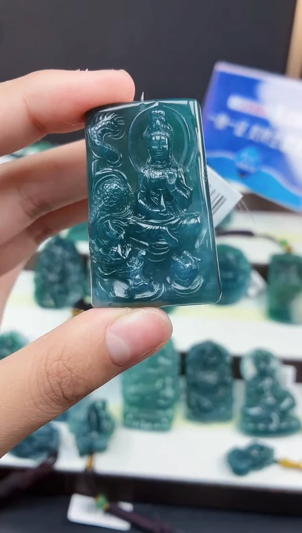 颈饰未镶嵌翡翠DLZ25121367