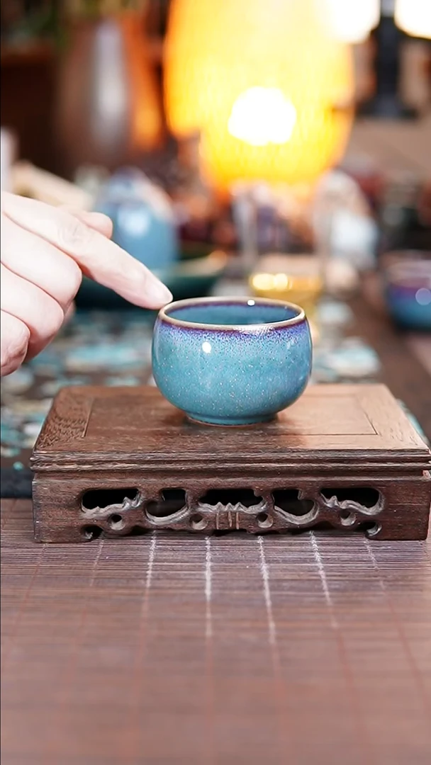 青蓝洒金杯子2只