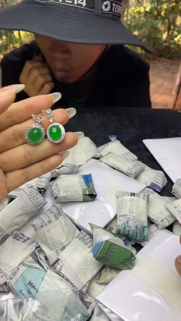 满色吊坠  所见即所得