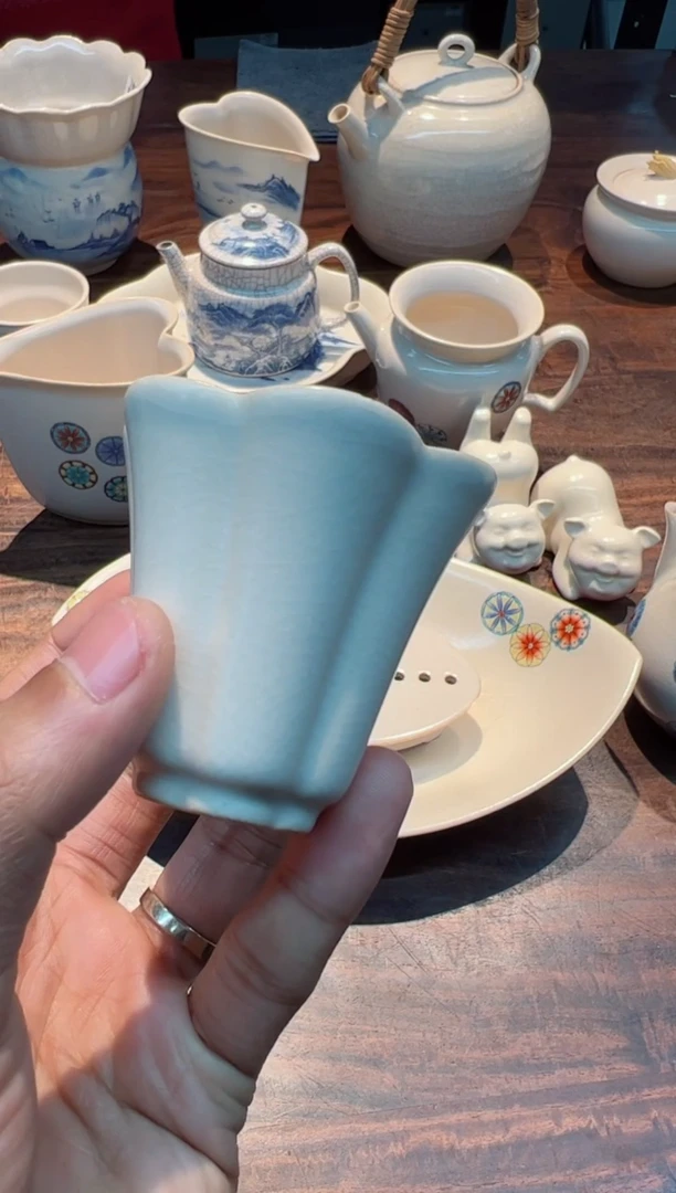 【闪购商品】霖松堂 草木灰釉 花口杯