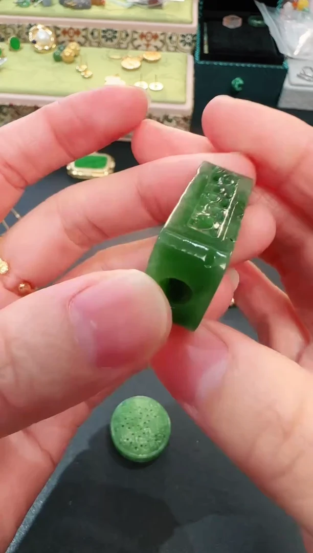 【闪购商品】和田玉吊坠未镶嵌吊坠