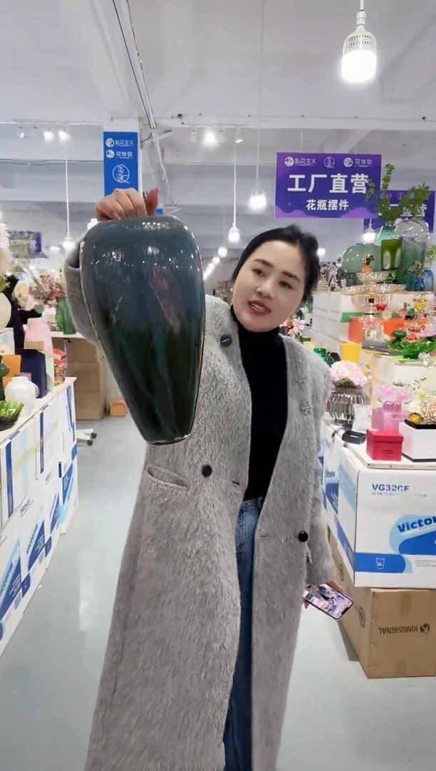 【闪购商品】玻璃安琪花瓶微瑕-G8FB