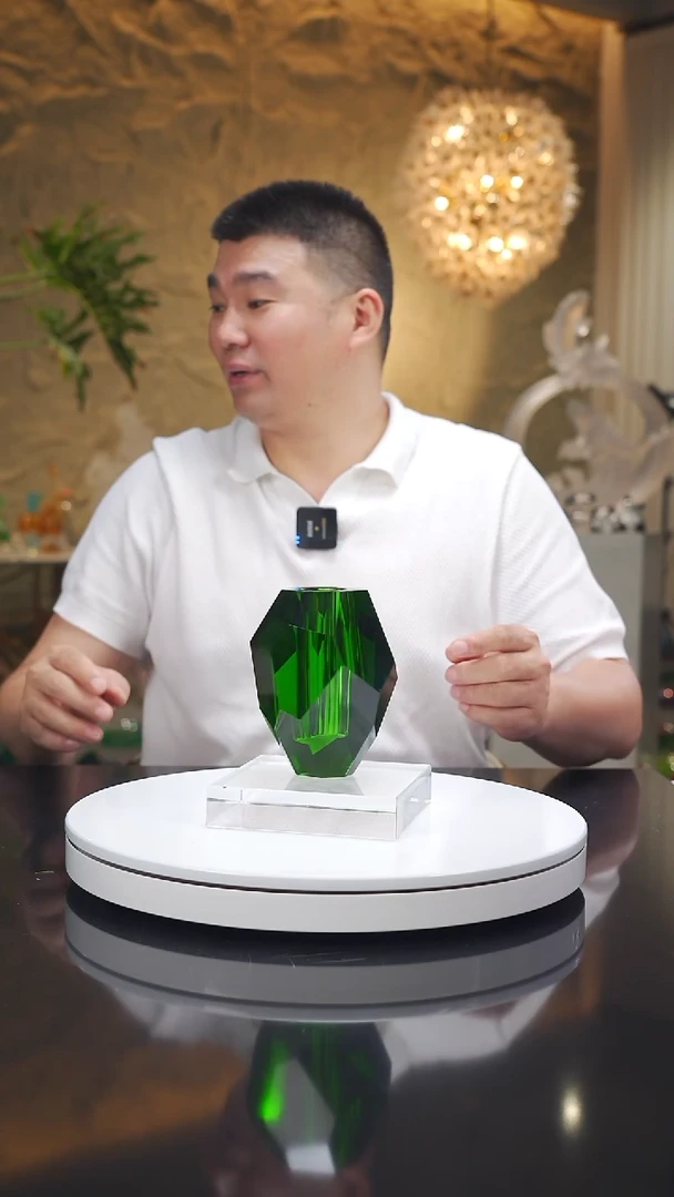 琉璃手工艺品福利绿色切面香薰瓶