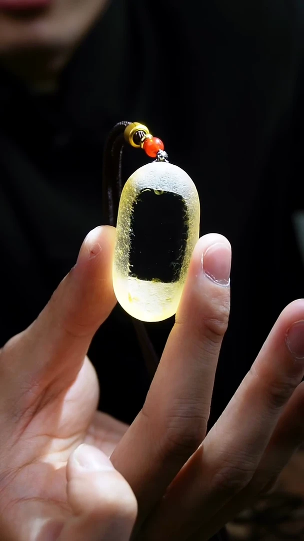 吊坠(赠链)未镶嵌水晶水晶