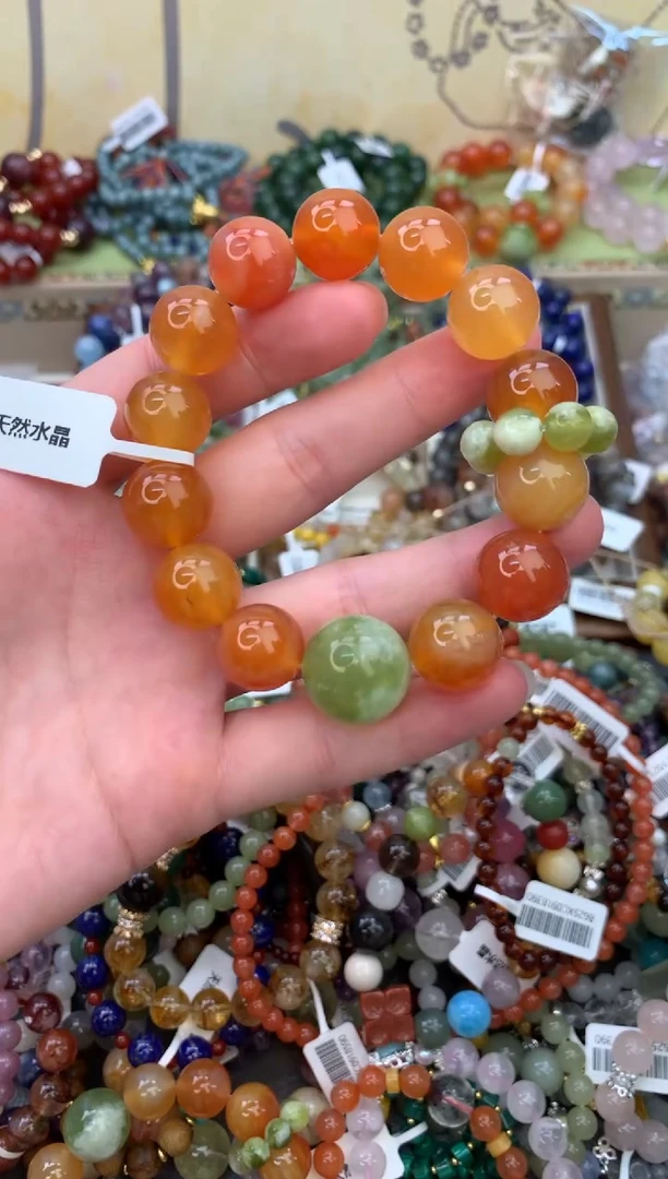 未镶嵌玛瑙手饰361