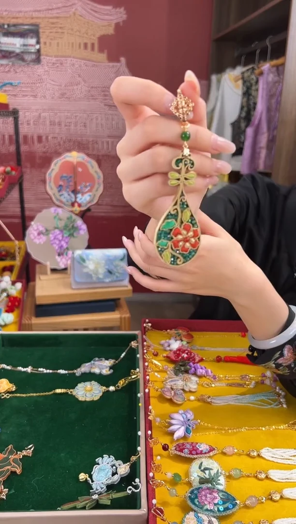 【闪购商品】刺绣苏绣世家非遗手工（压襟）