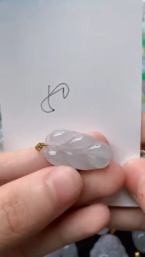 【闪购商品】翡翠颈饰18K金镶嵌36........