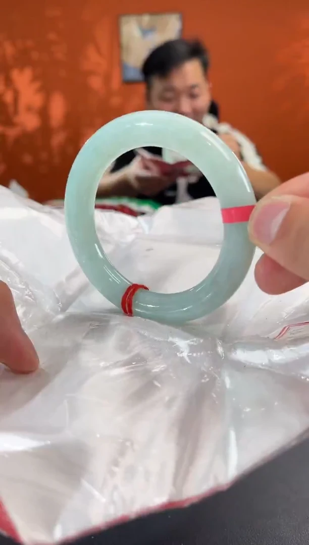 未镶嵌手镯翡翠56