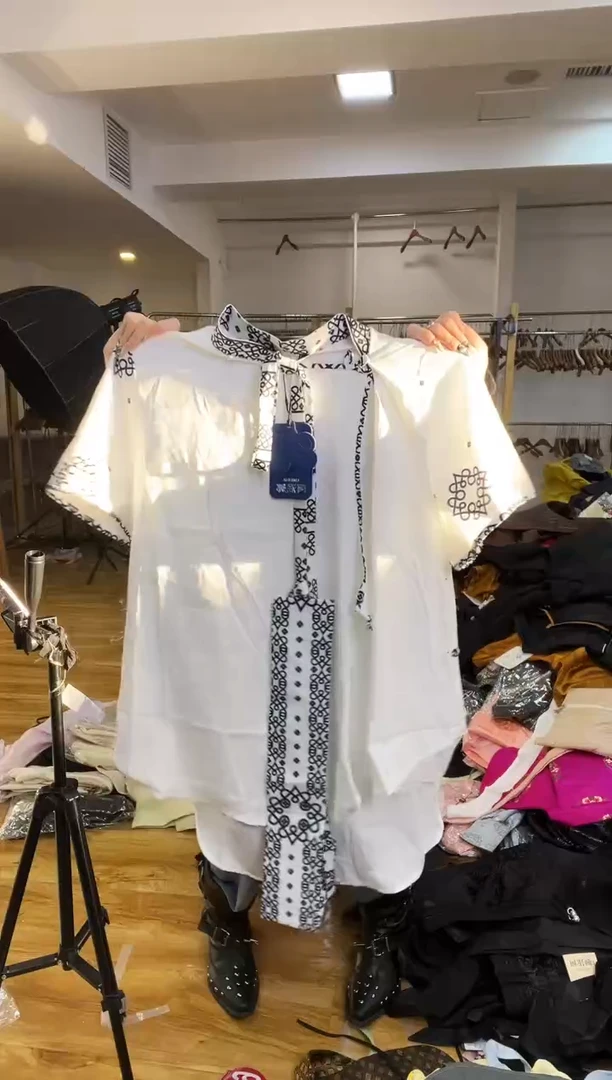 M码    110斤  半袖