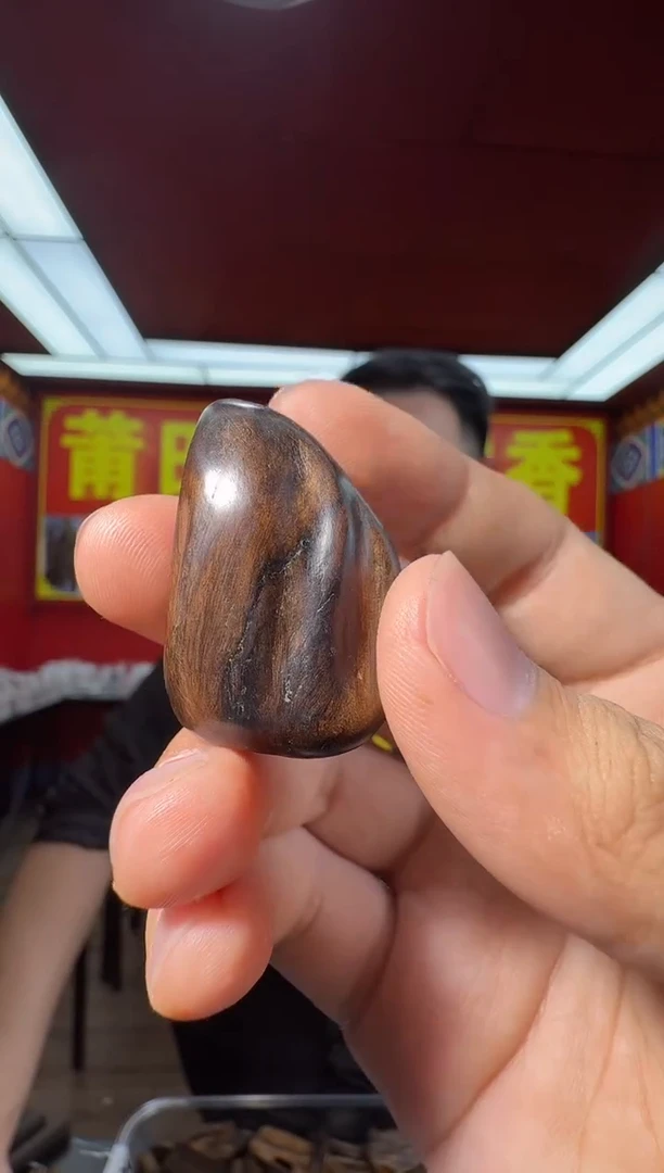 沉香吊坠x33富国岛多样性发一