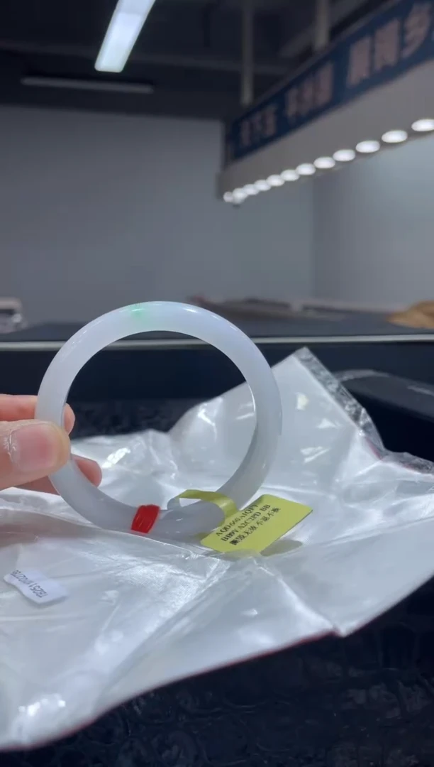 未镶嵌手镯翡翠17