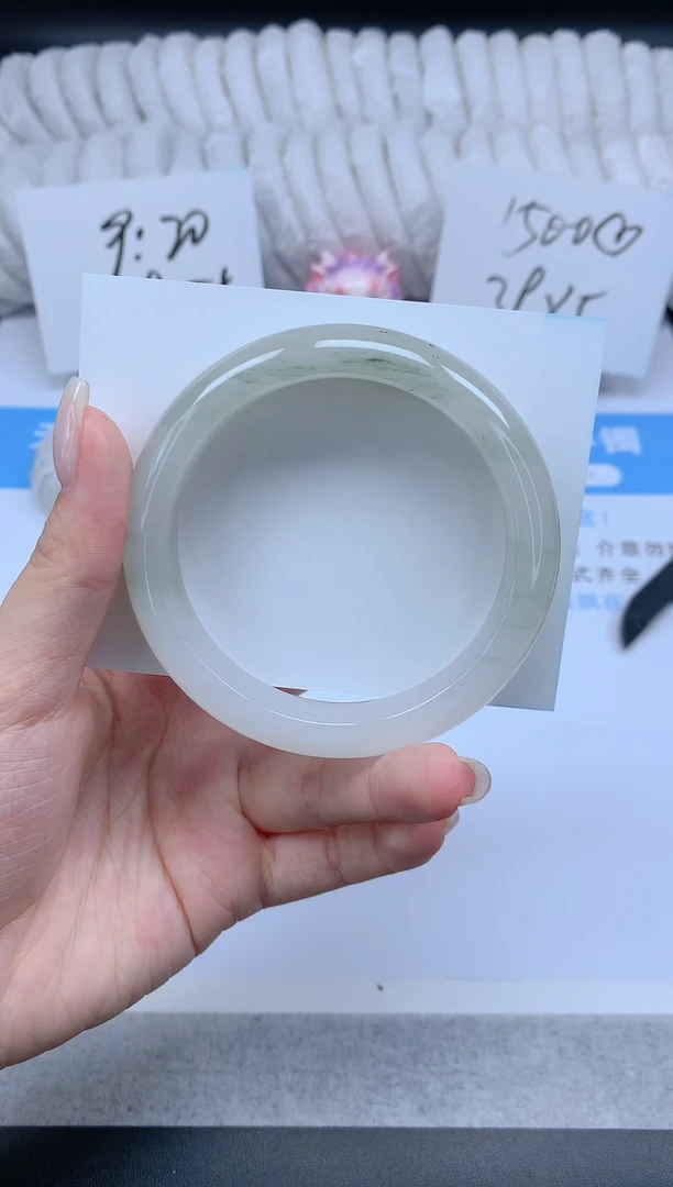 石英质玉手镯未镶嵌k249-