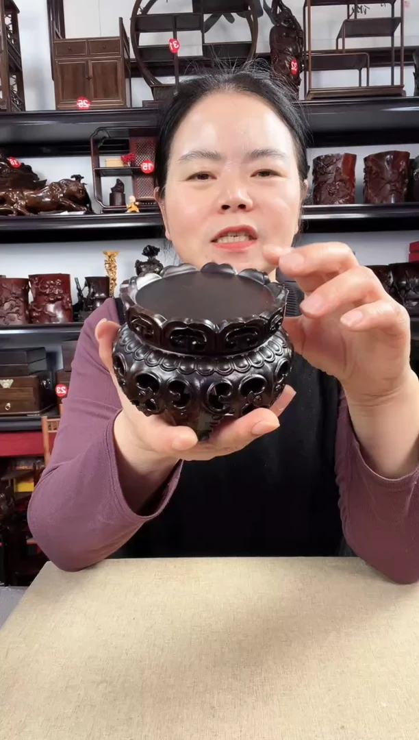 木新莲底座老李红木工艺品