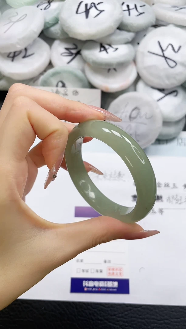 石英质玉手镯未镶嵌271-54