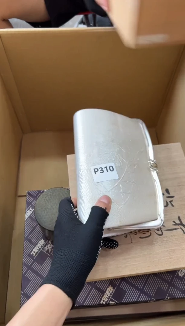 瓷片小****光310中古商品，谨慎参拍