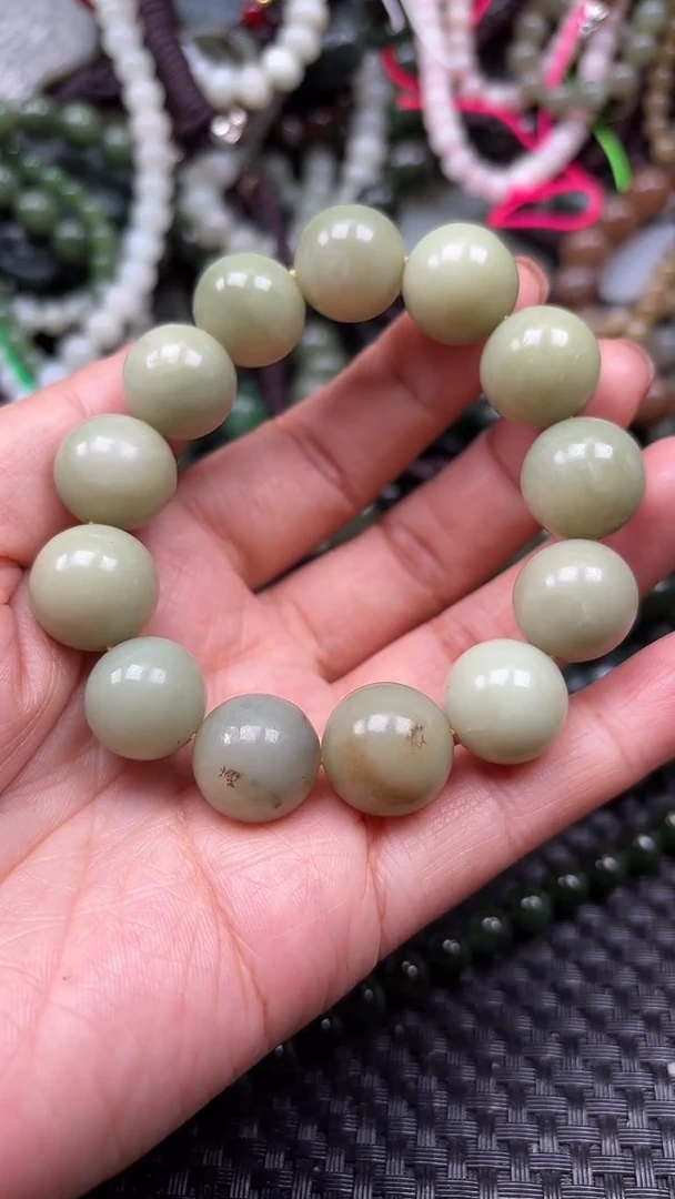 【闪购商品】和田玉颈饰未镶嵌.