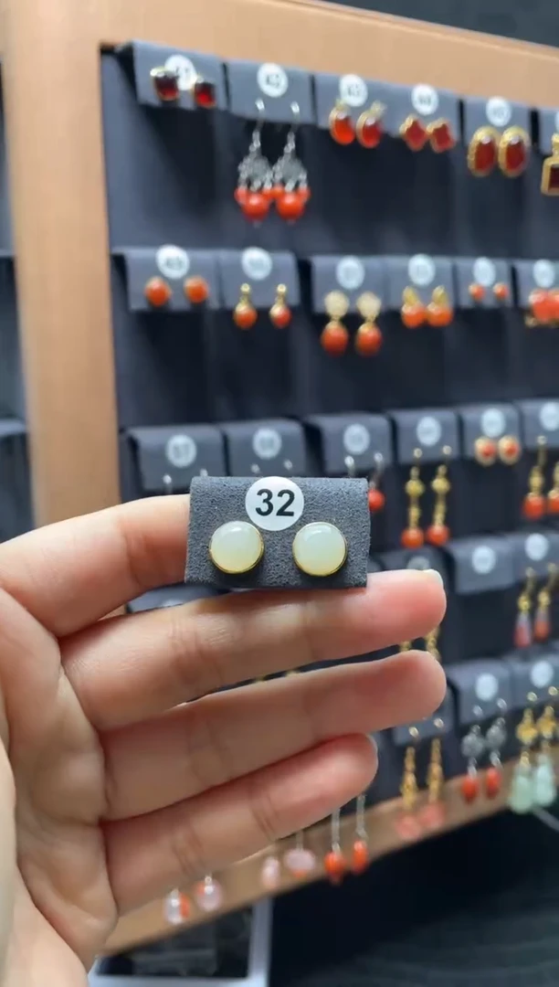 【闪购商品】和田玉耳饰银S925镶嵌0032