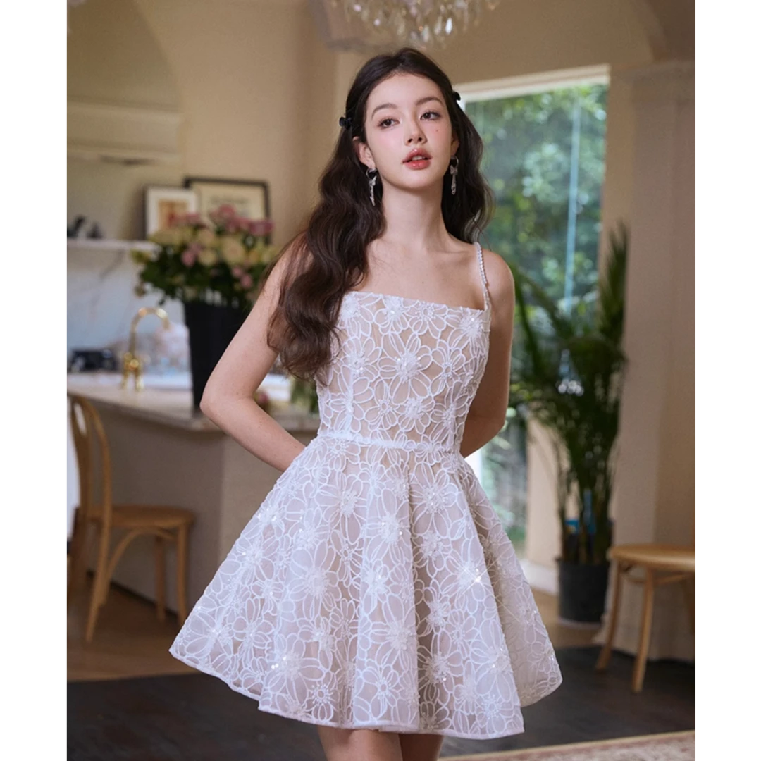 Wardrobes by chen甜美少女风镂空吊带连衣裙CHEN24SS0605