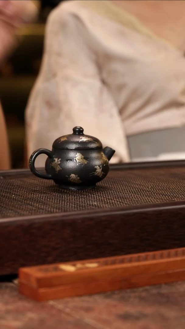 【见珊】专属紫砂金银错嘴炮西施合仲红降坡泥捂灰合仲紫砂