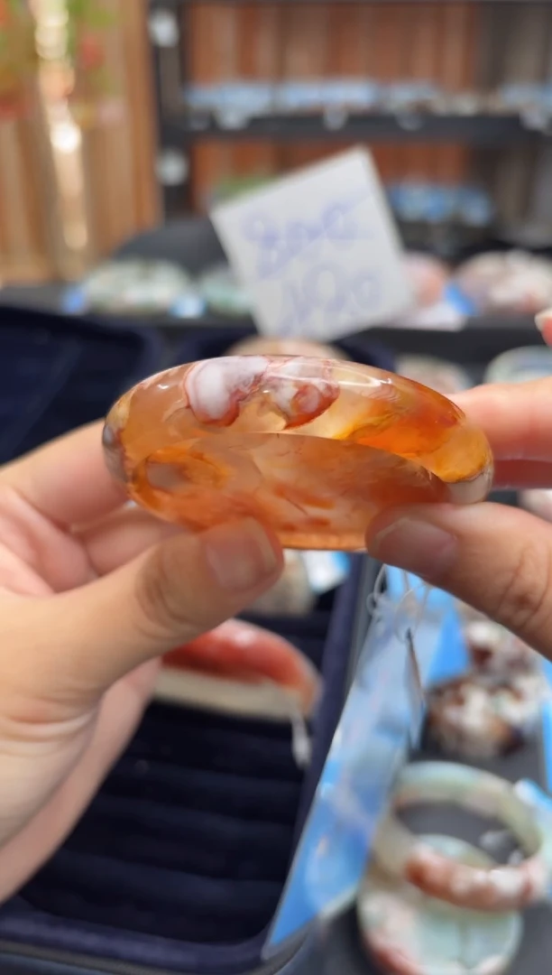 未镶嵌手镯石英质玉C310(53圈赠送镯心)