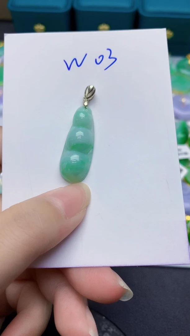 颈饰未镶嵌翡翠缅甸天然翡翠A货