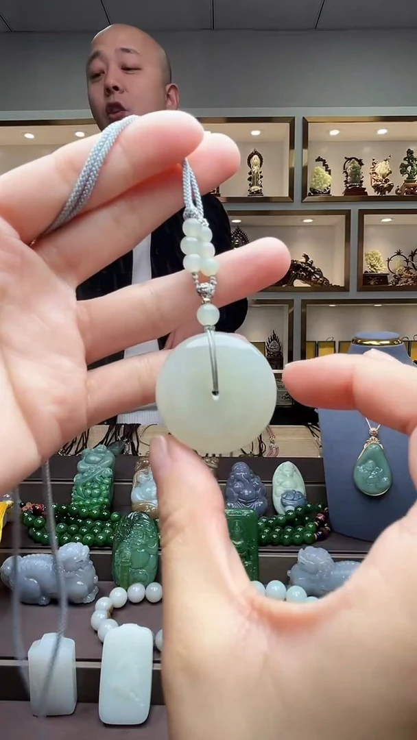 【闪购商品】和田玉挂件未镶嵌苏