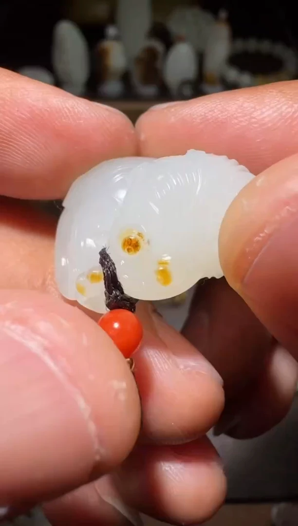 未镶嵌和田玉挂件和田玉