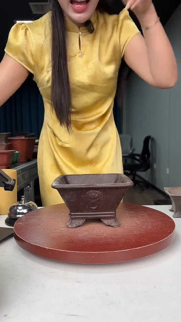 紫砂花盆浅草紫砂花盆