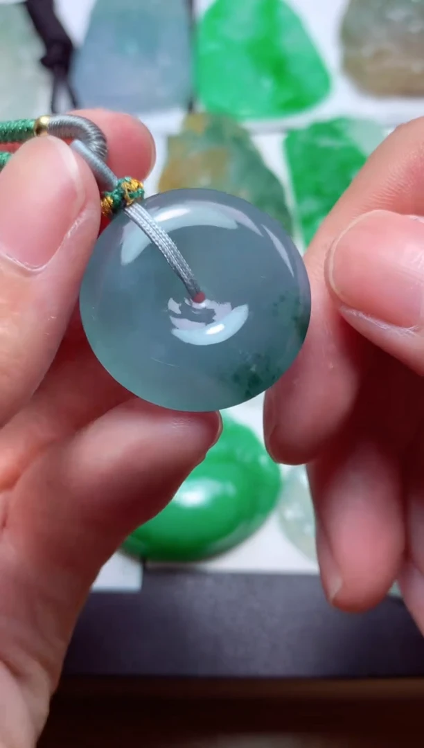 翡翠未镶嵌颈饰天然翡翠