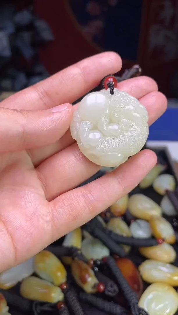 颈饰未镶嵌和田玉123