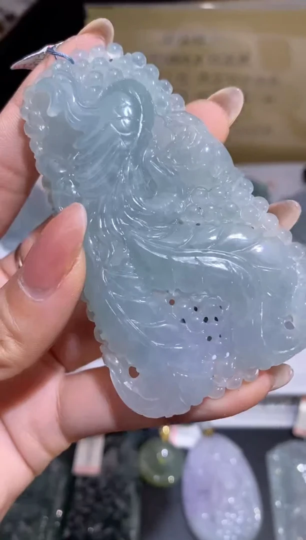 颈饰未镶嵌翡翠37643