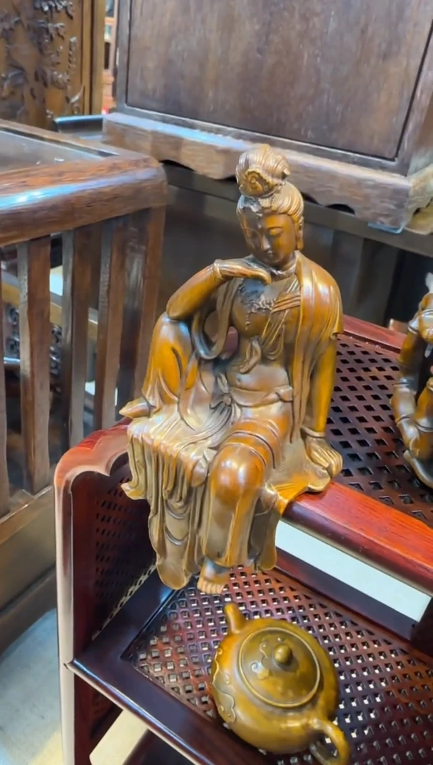 木小叶黄杨木   自在观音  摆件