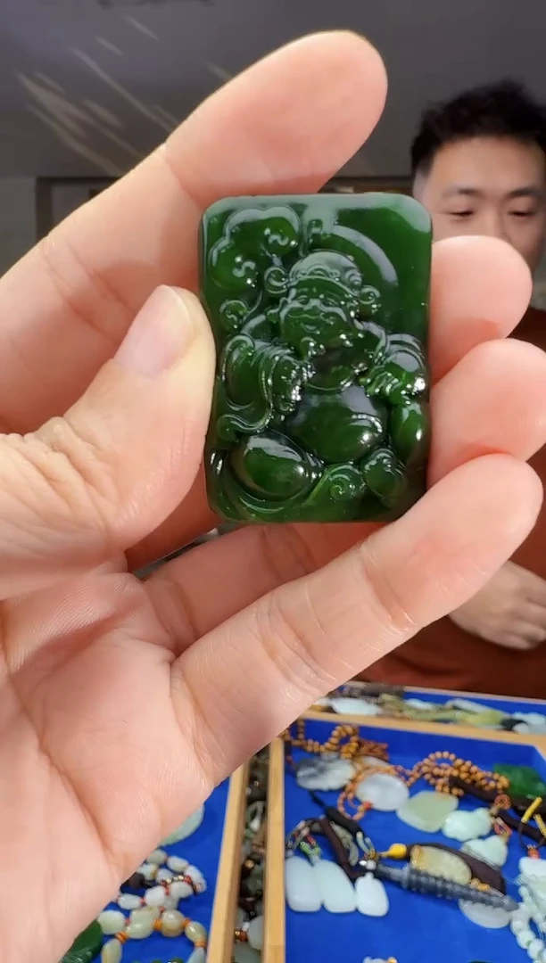 未镶嵌和田玉挂件拍一发一