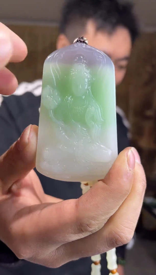 三色手持玉莲观音