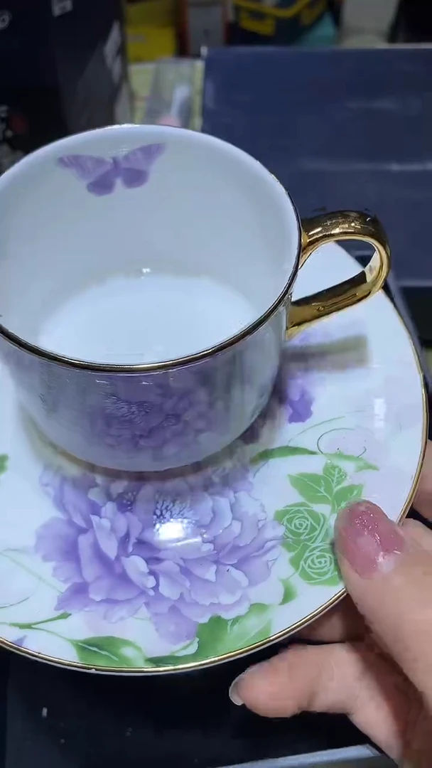 瓷片碗碟好物一件不留@@1