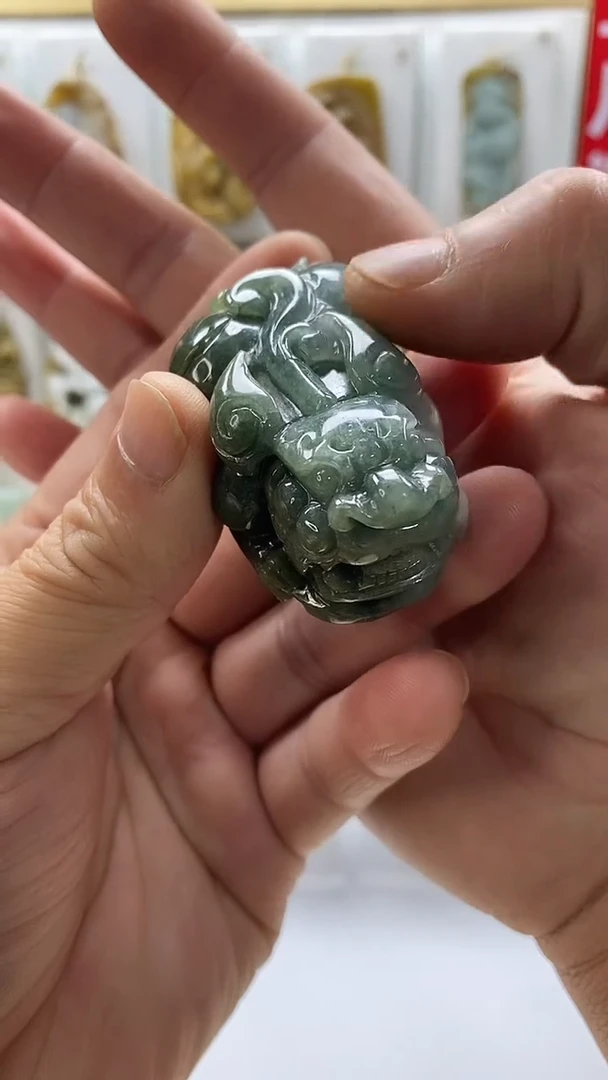 颈饰未镶嵌翡翠翡翠A货2025/12/14