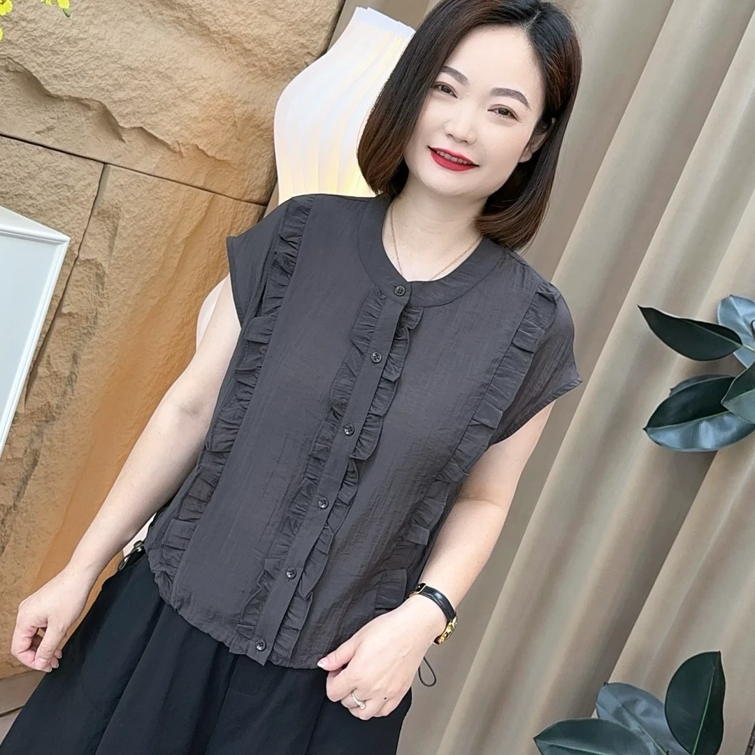 夏天新款时尚洋气薄款爆款潮流休闲流行透气减龄短袖衬衫DYL001