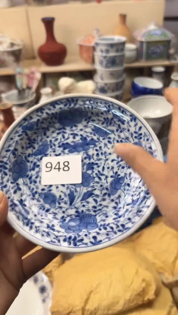 瓷片阿*1056011786664523