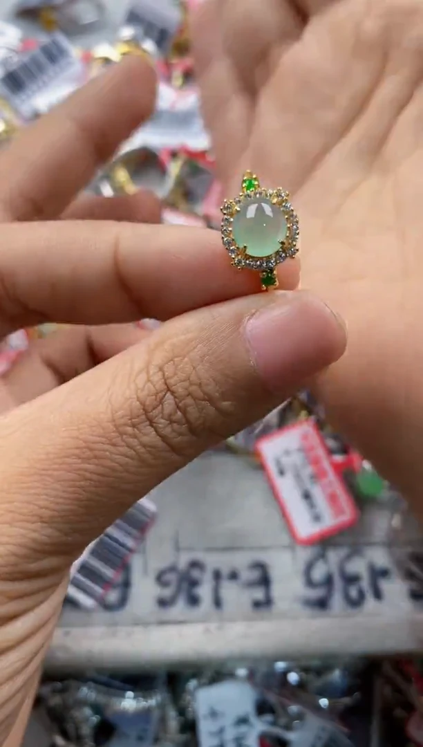 银S925镶嵌戒指翡翠777             9