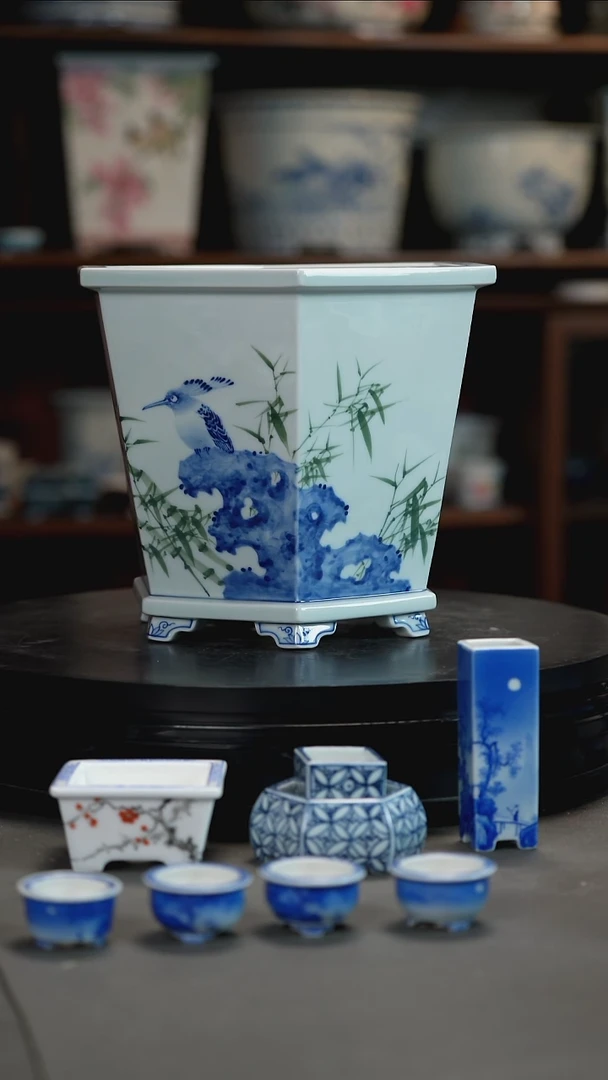 釉下五彩手绘盆釉下五彩手绘盆