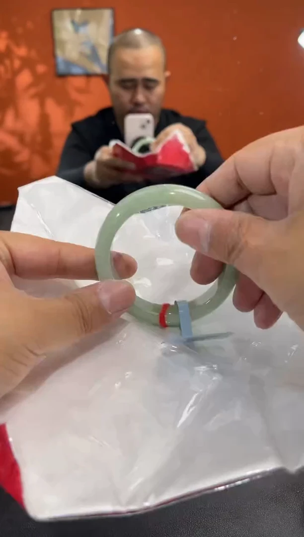 未镶嵌手镯翡翠22