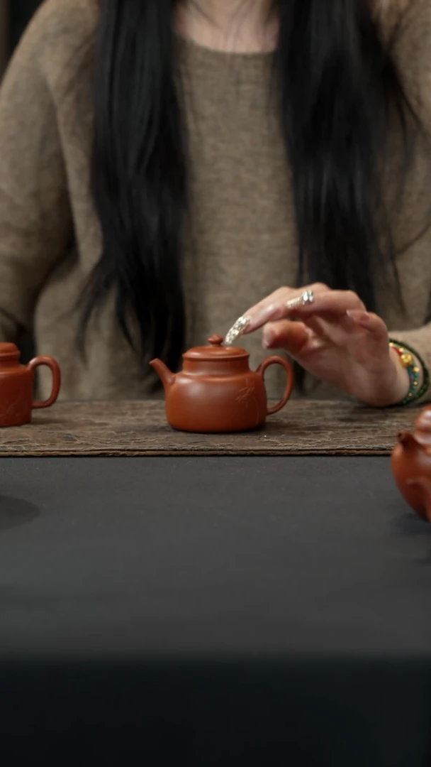 【闪购商品】紫砂茶壶荷花小金汇朱泥120cc