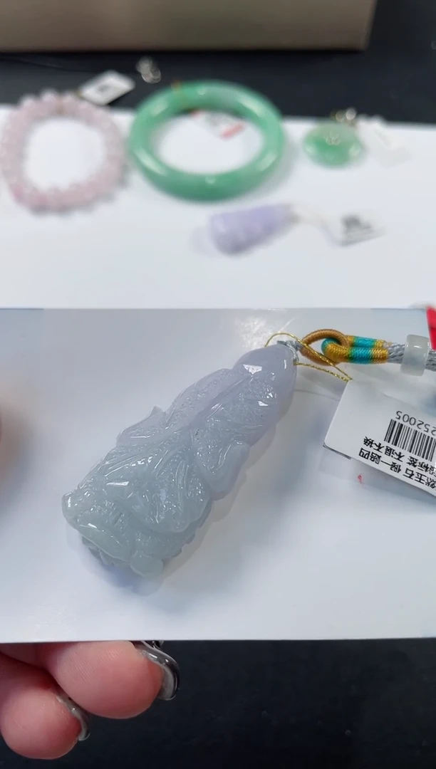 颈饰未镶嵌翡翠基地发货H 2539